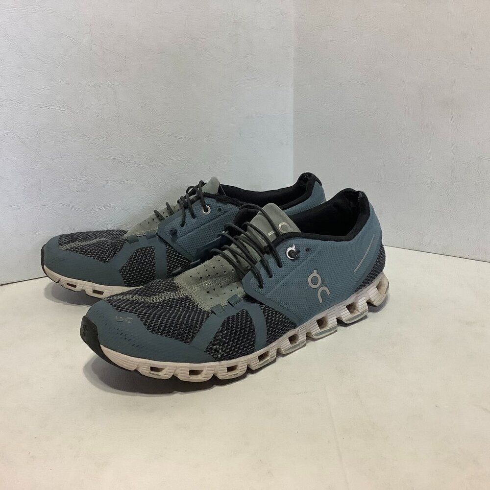Women's On Cloud 5 Running Shoes Size 10.5 Blue